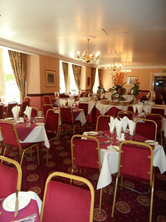 Glen Usk Hotel Llandrindod Wells Eksteriør bilde