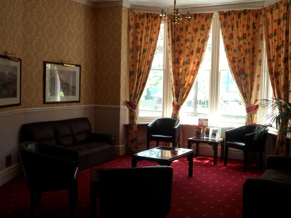 Glen Usk Hotel Llandrindod Wells Eksteriør bilde