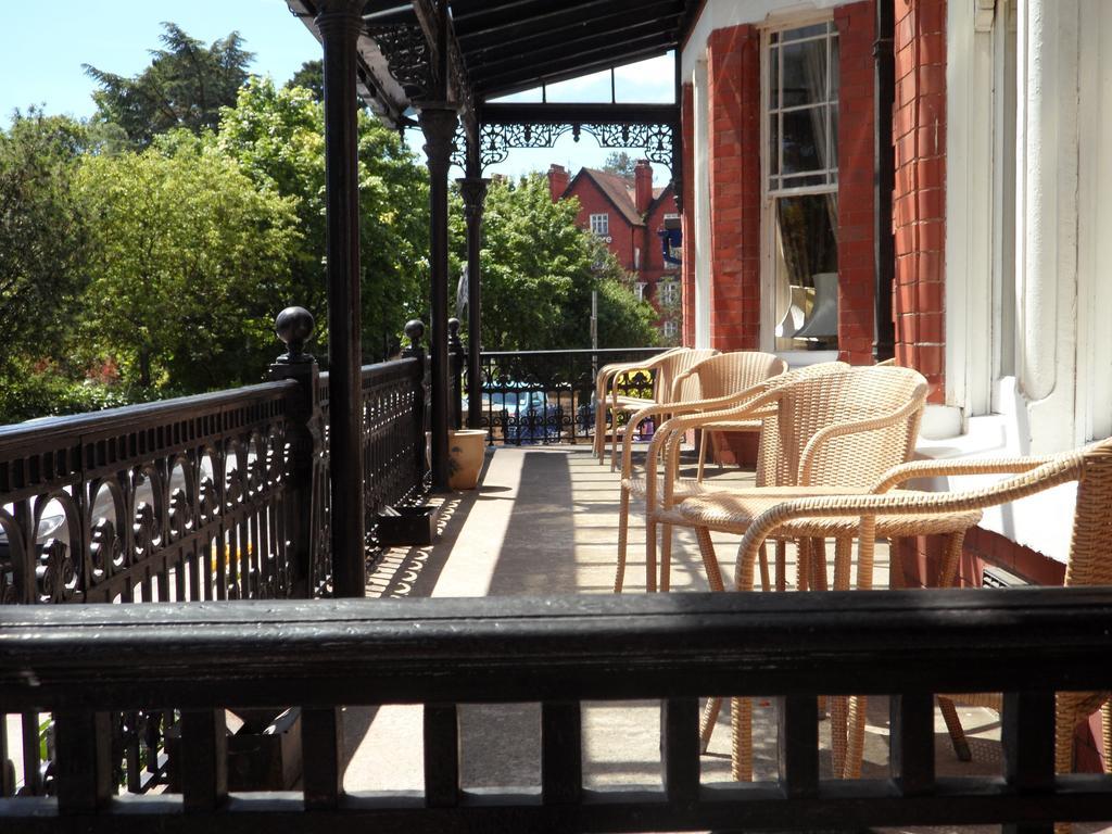 Glen Usk Hotel Llandrindod Wells Eksteriør bilde