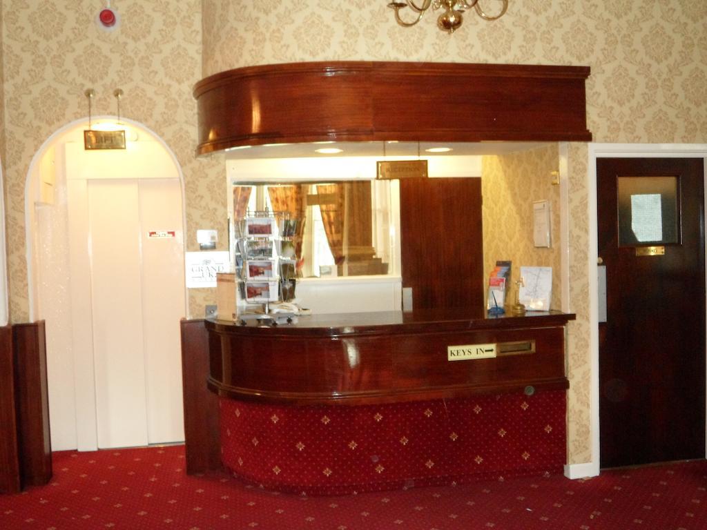 Glen Usk Hotel Llandrindod Wells Eksteriør bilde